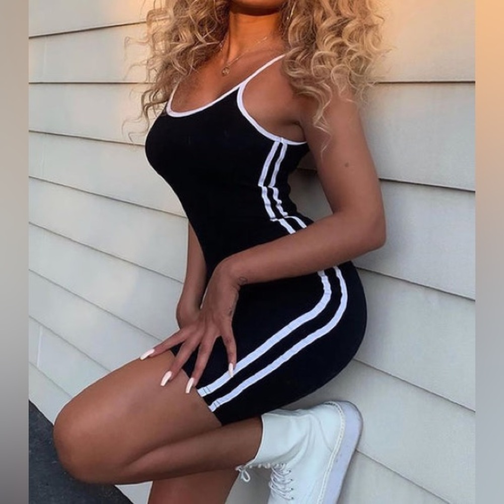 NWT Fashion Nova Biker Short “Come Over” Romper Size Small